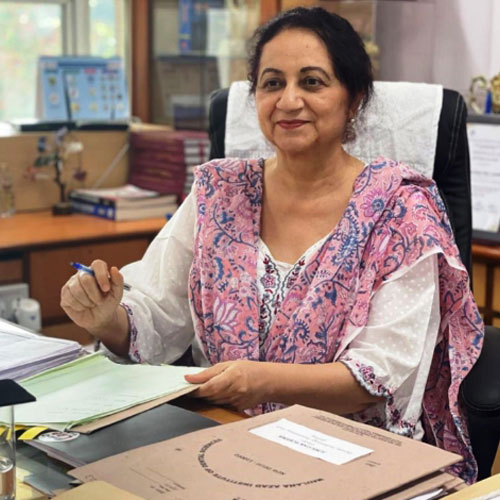 PROF. DR. ARUNDEEP KAUR